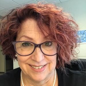 Meet your Posher, Marianne